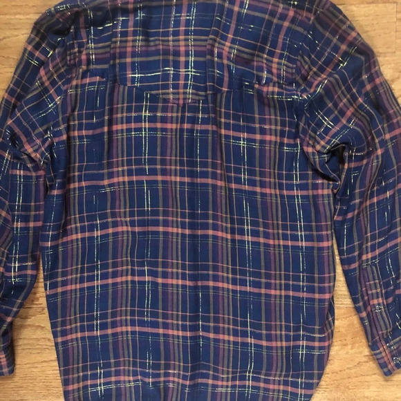 Express Shirt - Picture 4 of 4